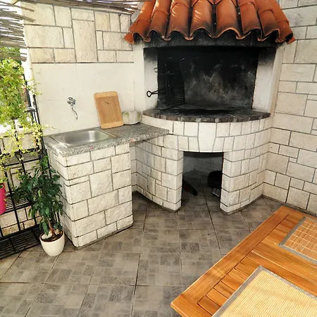 Apartament Nikica Seget Vranjica